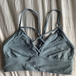 Blue/Teal Lululemon Criss-Cross sports bra (6)